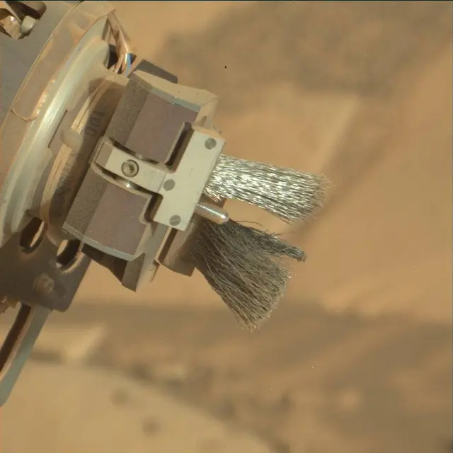 Sol 4976: Mast Camera (Mastcam)
