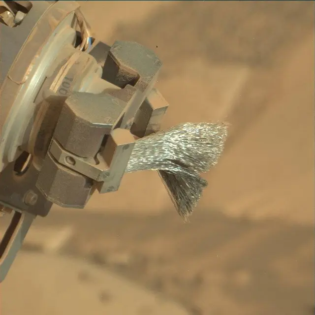 Sol 4976: Mast Camera (Mastcam)