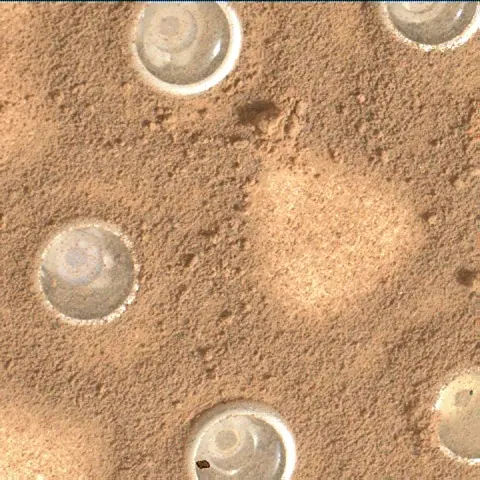 Sol 4976: Mars Hand Lens Imager (MAHLI)