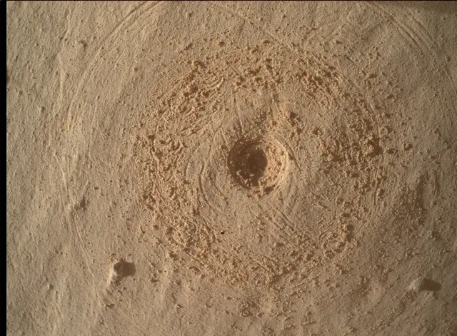 Sol 4976: Mars Hand Lens Imager (MAHLI)