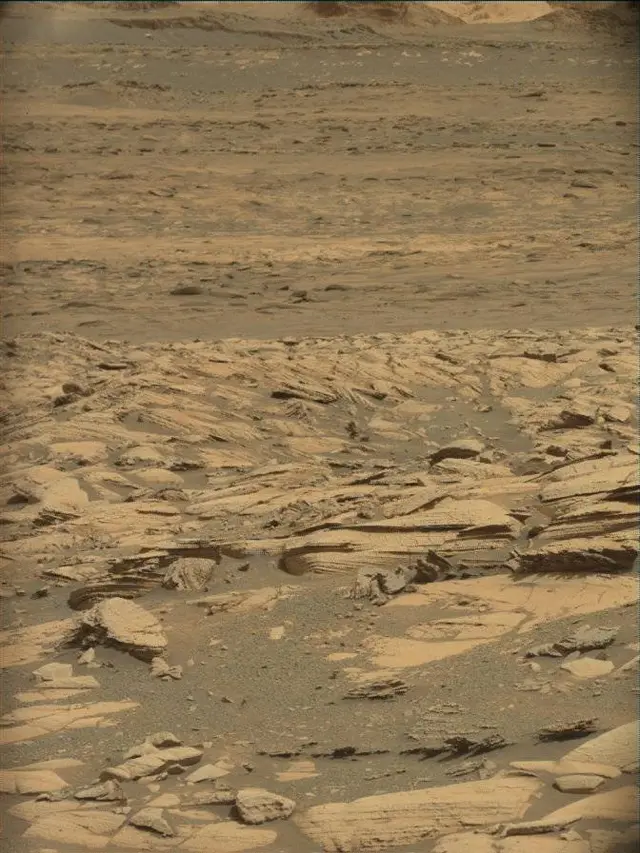 Sol 4977: Mast Camera (Mastcam)