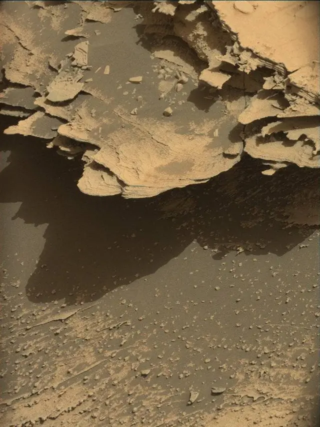 Sol 4977: Mast Camera (Mastcam)