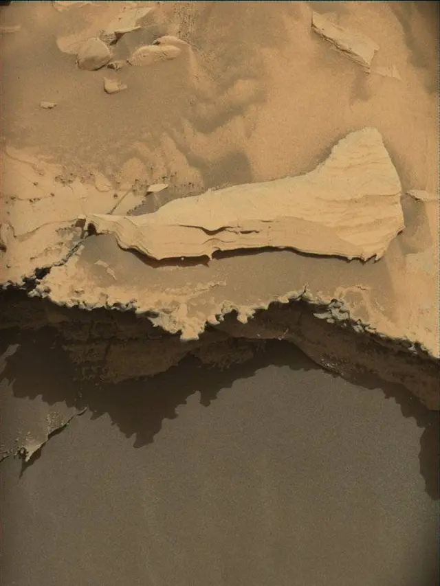 Sol 4977: Mast Camera (Mastcam)