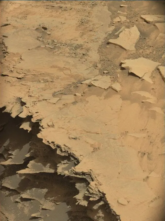 Sol 4977: Mast Camera (Mastcam)