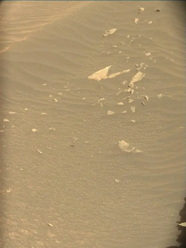 Sol 4977: Mast Camera (Mastcam)