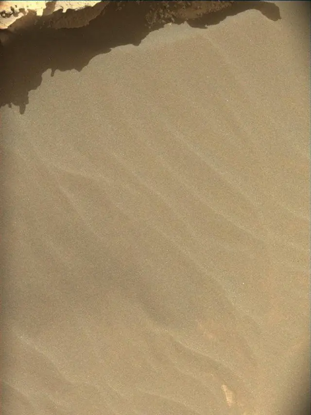 Sol 4977: Mast Camera (Mastcam)