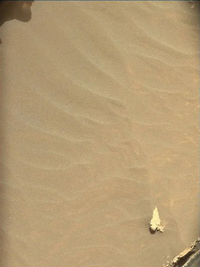 Sol 4977: Mast Camera (Mastcam)