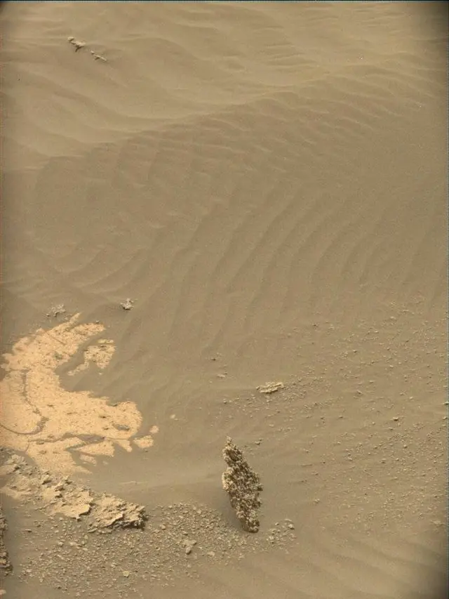Sol 4977: Mast Camera (Mastcam)