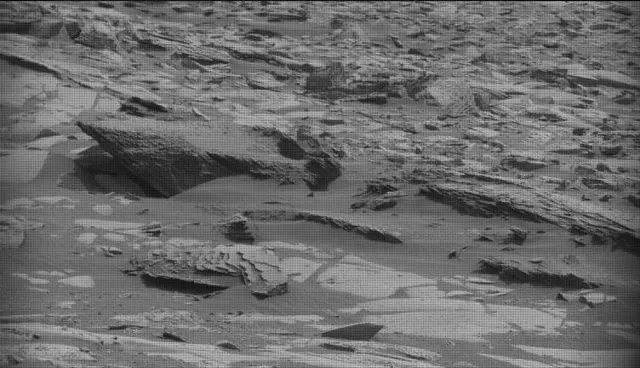 Sol 4979: Mast Camera (Mastcam)