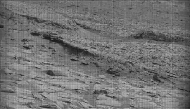 Sol 4979: Mast Camera (Mastcam)