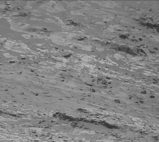 Sol 4979: Mast Camera (Mastcam)