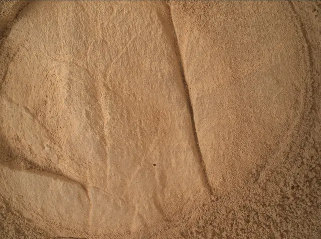 Sol 4979: Mars Hand Lens Imager (MAHLI)
