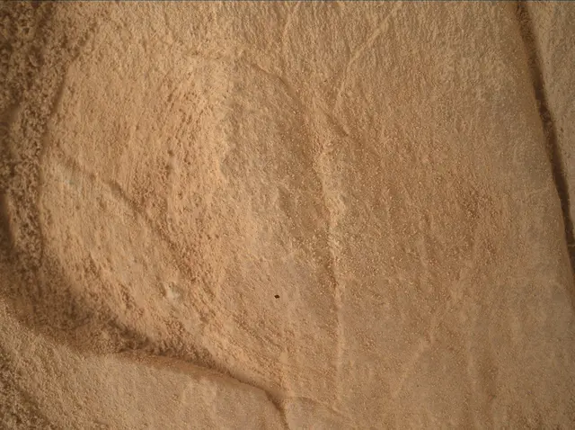 Sol 4979: Mars Hand Lens Imager (MAHLI)