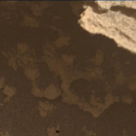 Sol 4979: Mars Hand Lens Imager (MAHLI)