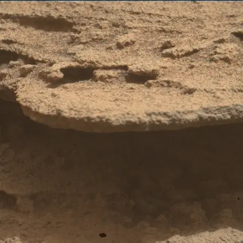 Sol 4979: Mars Hand Lens Imager (MAHLI)