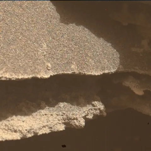 Sol 4979: Mars Hand Lens Imager (MAHLI)