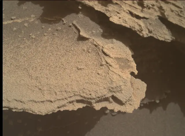 Sol 4979: Mars Hand Lens Imager (MAHLI)