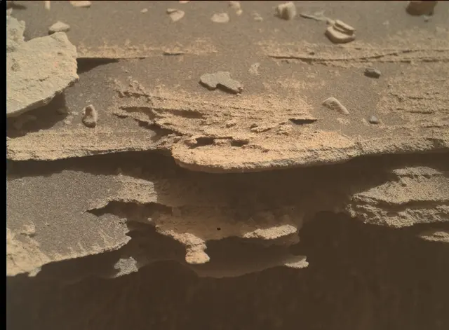 Sol 4979: Mars Hand Lens Imager (MAHLI)