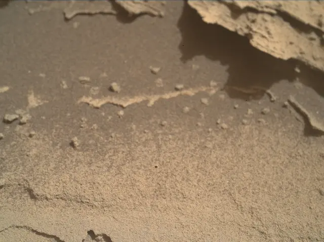 Sol 4979: Mars Hand Lens Imager (MAHLI)