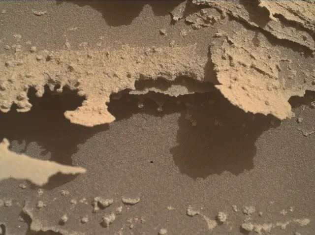 Sol 4979: Mars Hand Lens Imager (MAHLI)