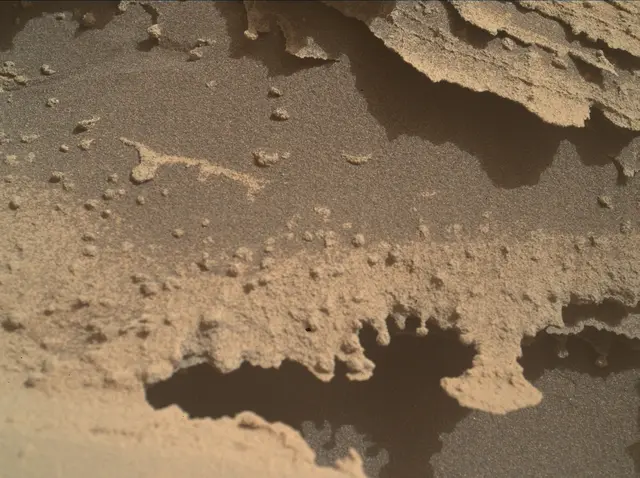 Sol 4979: Mars Hand Lens Imager (MAHLI)