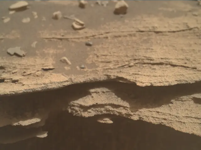 Sol 4979: Mars Hand Lens Imager (MAHLI)