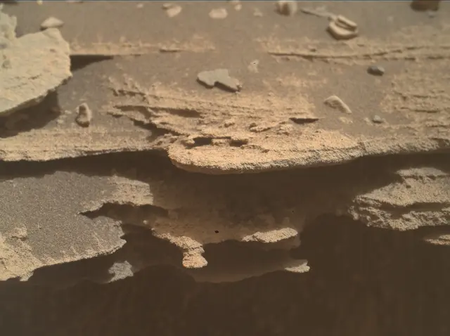 Sol 4979: Mars Hand Lens Imager (MAHLI)