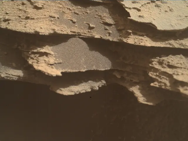 Sol 4979: Mars Hand Lens Imager (MAHLI)