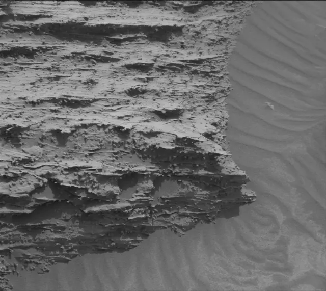 Sol 4980: Mast Camera (Mastcam)