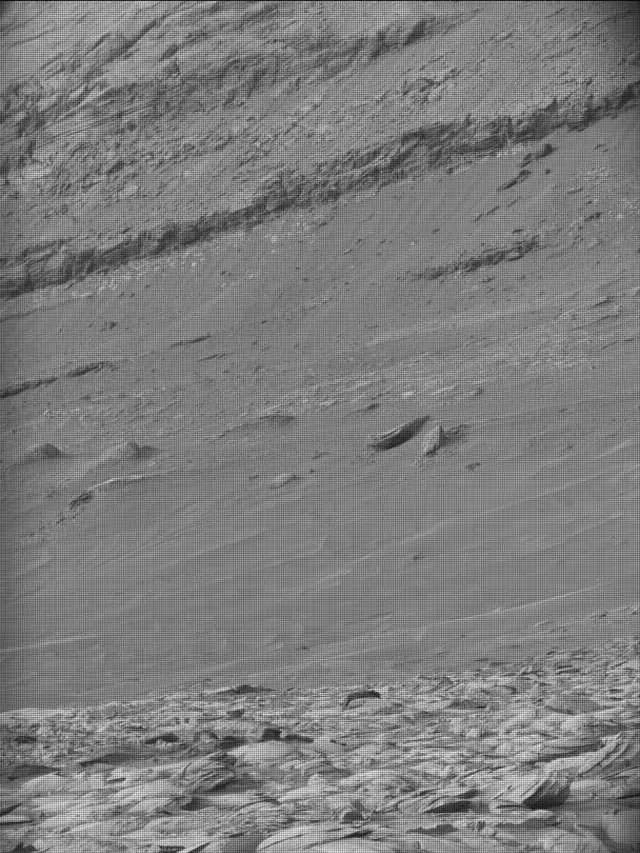 Sol 4982: Mast Camera (Mastcam)
