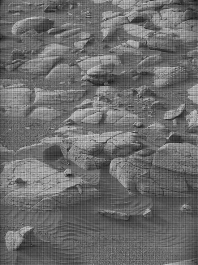 Sol 4982: Mast Camera (Mastcam)