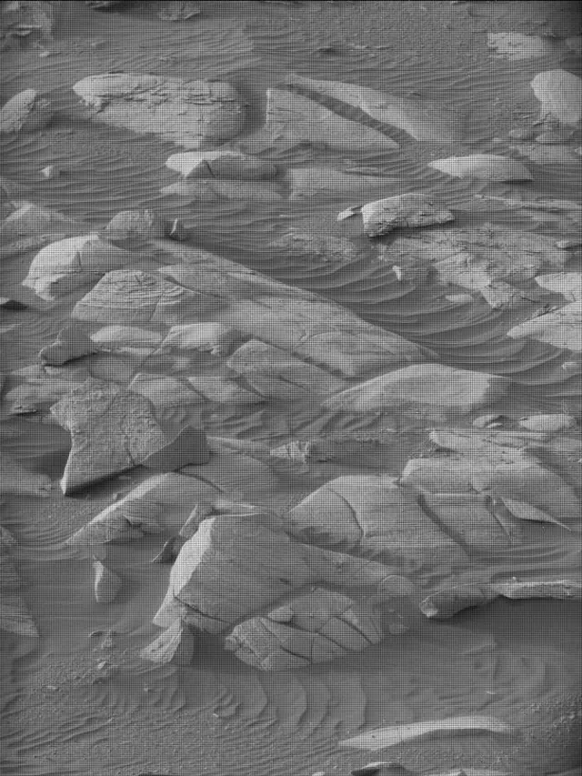 Sol 4982: Mast Camera (Mastcam)