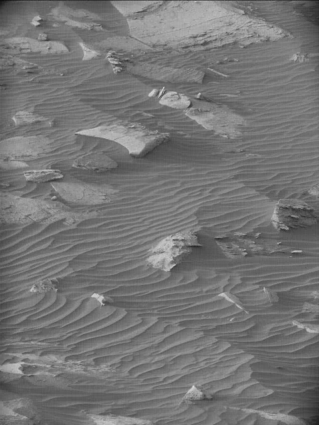 Sol 4982: Mast Camera (Mastcam)