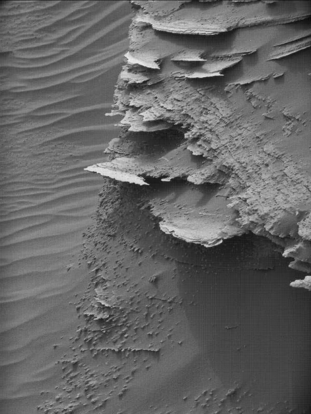 Sol 4982: Mast Camera (Mastcam)