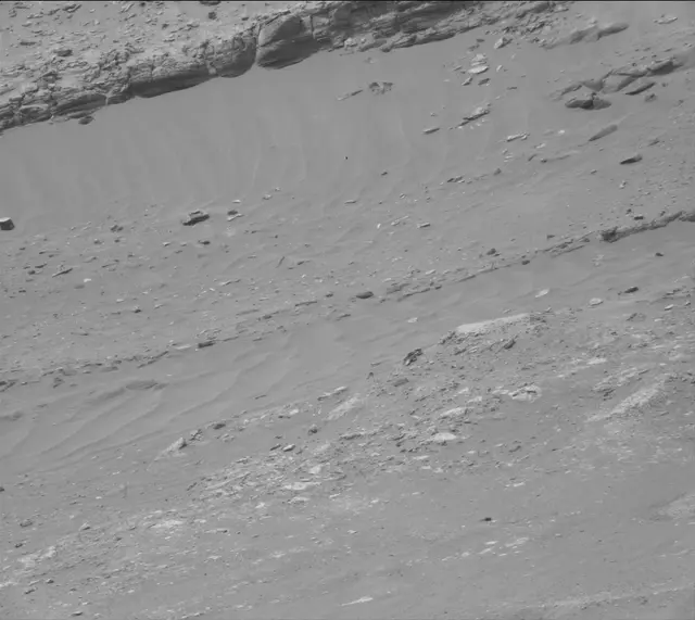 Sol 4982: Mast Camera (Mastcam)