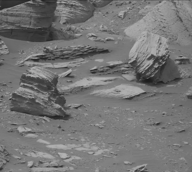 Sol 4982: Mast Camera (Mastcam)