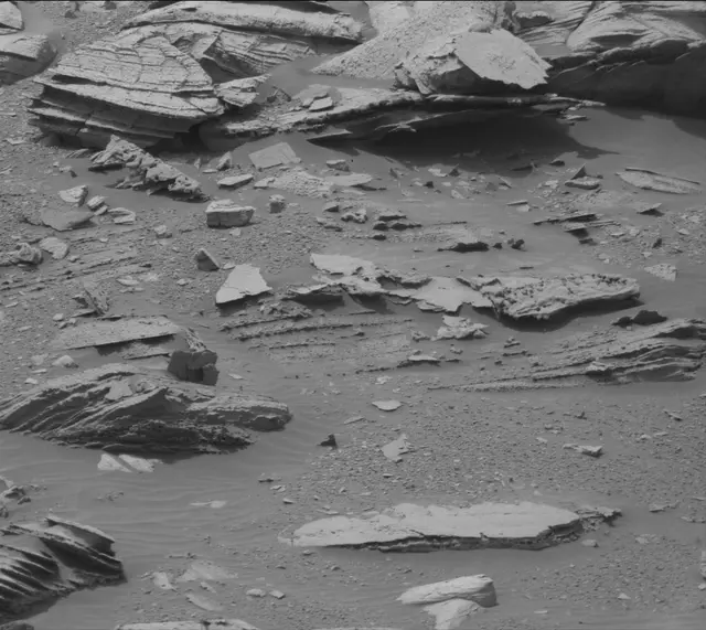 Sol 4982: Mast Camera (Mastcam)