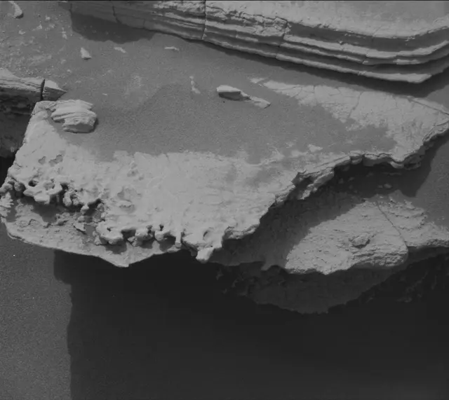 Sol 4982: Mast Camera (Mastcam)