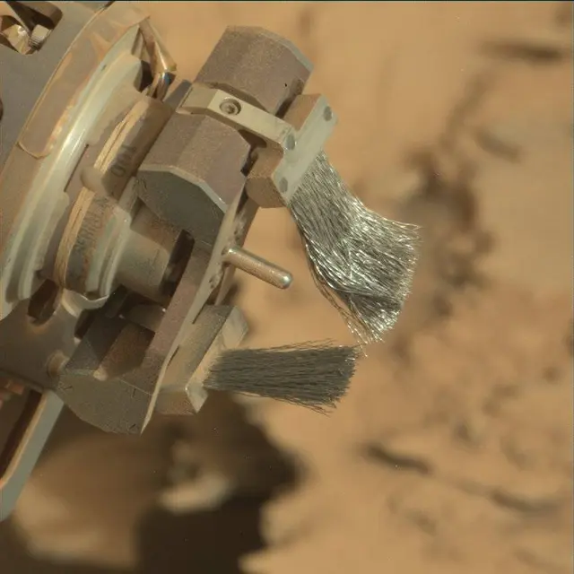 Sol 4982: Mast Camera (Mastcam)