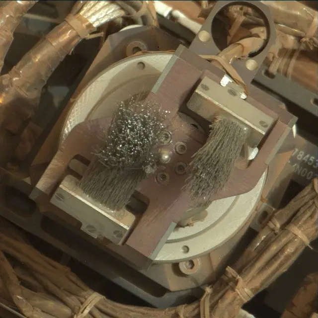 Sol 4982: Mast Camera (Mastcam)