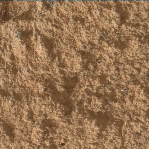 Sol 4982: Mars Hand Lens Imager (MAHLI)