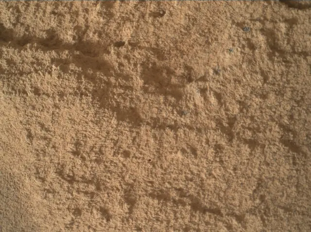 Sol 4982: Mars Hand Lens Imager (MAHLI)
