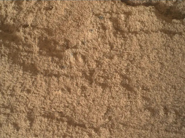 Sol 4982: Mars Hand Lens Imager (MAHLI)