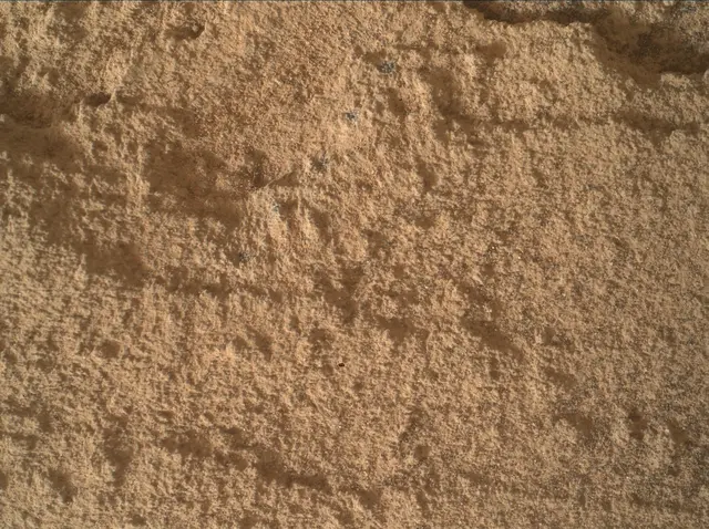Sol 4982: Mars Hand Lens Imager (MAHLI)