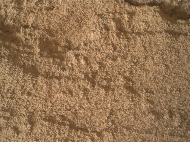 Sol 4982: Mars Hand Lens Imager (MAHLI)