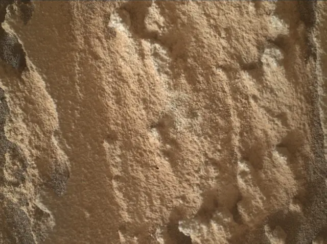 Sol 4982: Mars Hand Lens Imager (MAHLI)