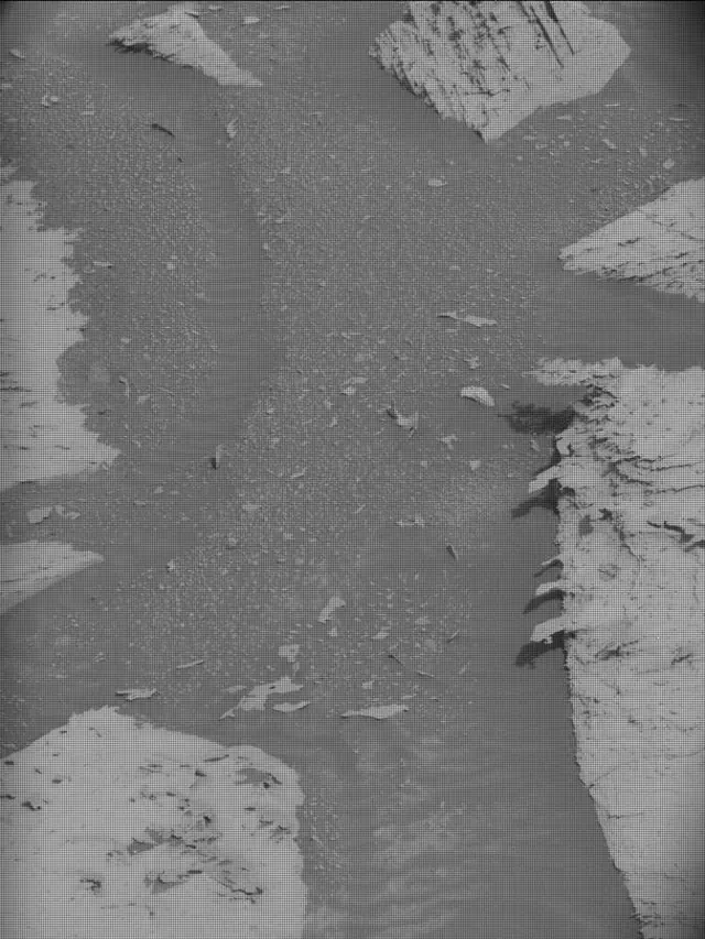 Sol 4983: Mast Camera (Mastcam)