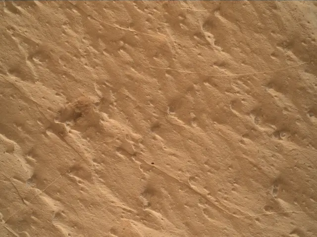 Sol 4985: Mars Hand Lens Imager (MAHLI)