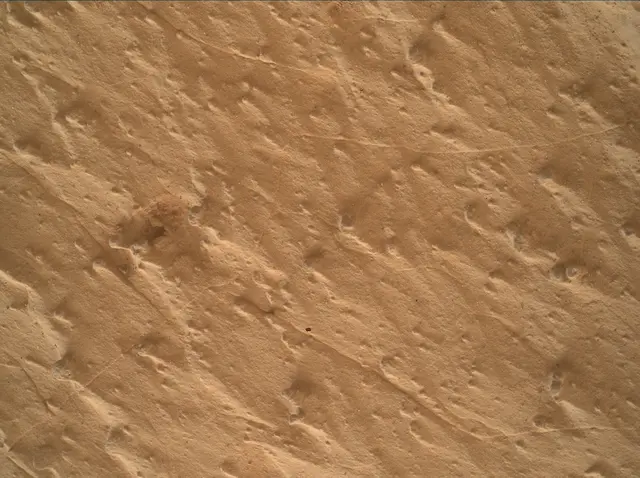 Sol 4985: Mars Hand Lens Imager (MAHLI)