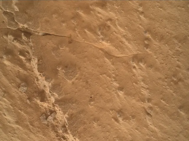 Sol 4985: Mars Hand Lens Imager (MAHLI)